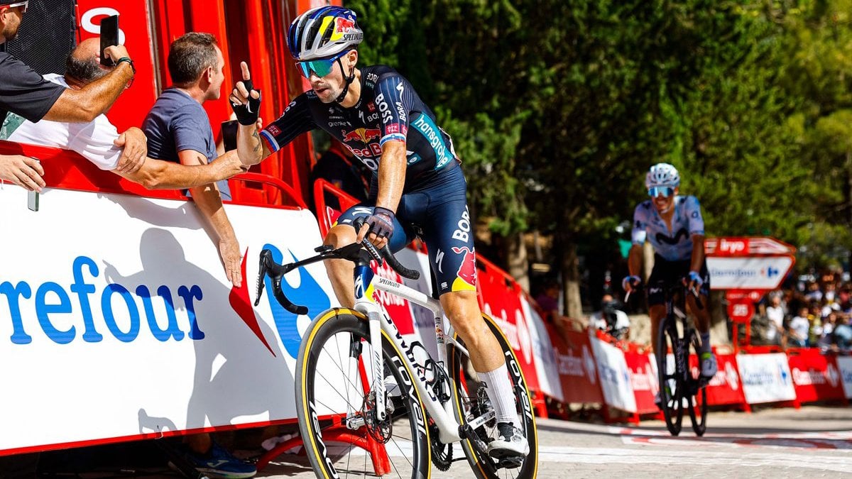 Roglic y Mas le dan el primer zarpazo a O'Connor en Cazorla