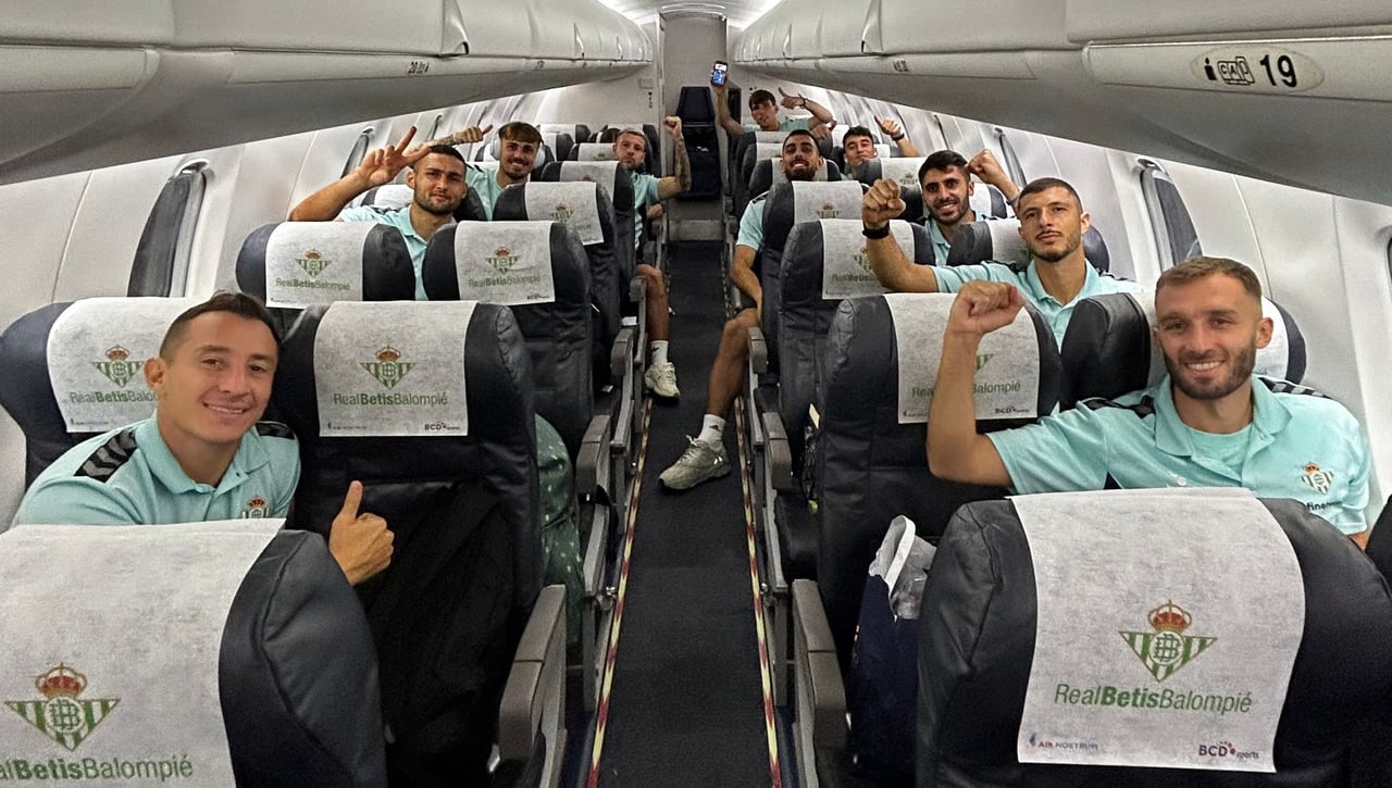 Cuatro bajas y dos altas confirmadas en el Betis para visitar al Athletic