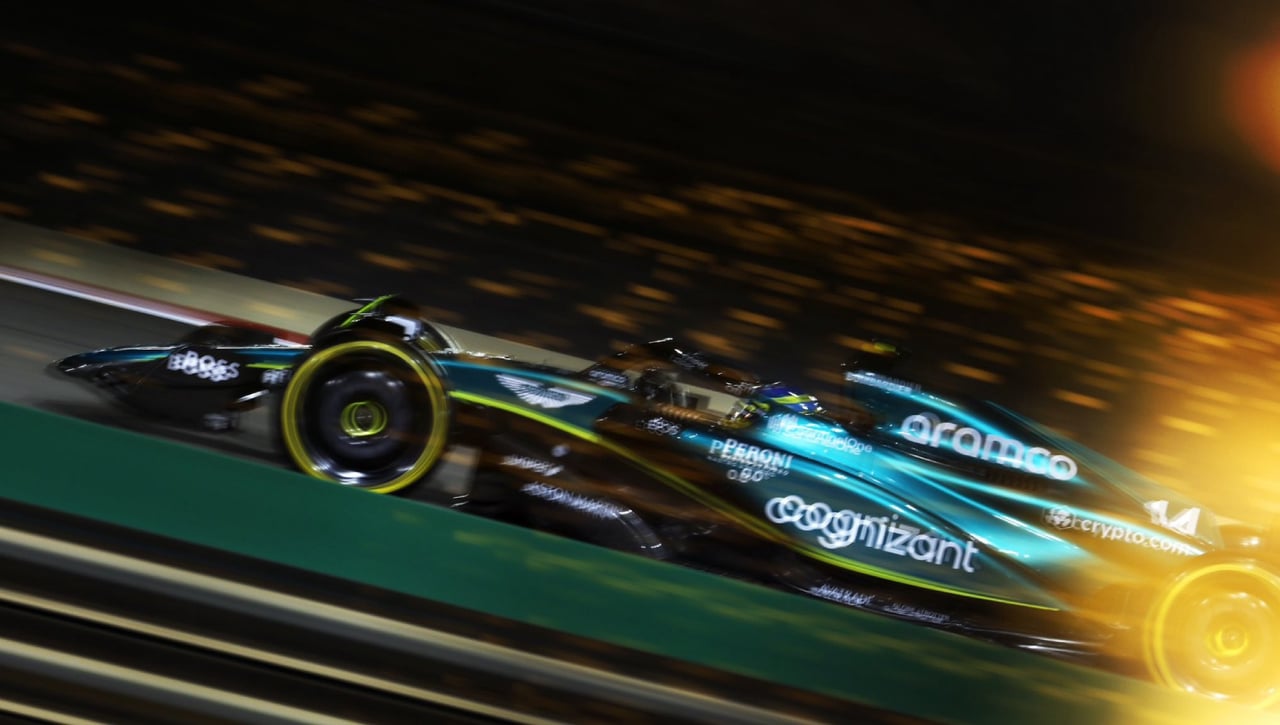 Fernando Alonso, el más rápido en los Libres 2 del GP Bahréin de F1