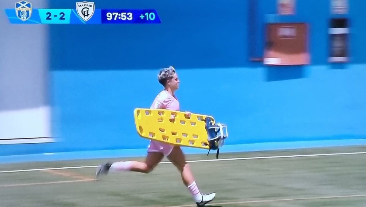 Nuevo atropello al fútbol femenino en España