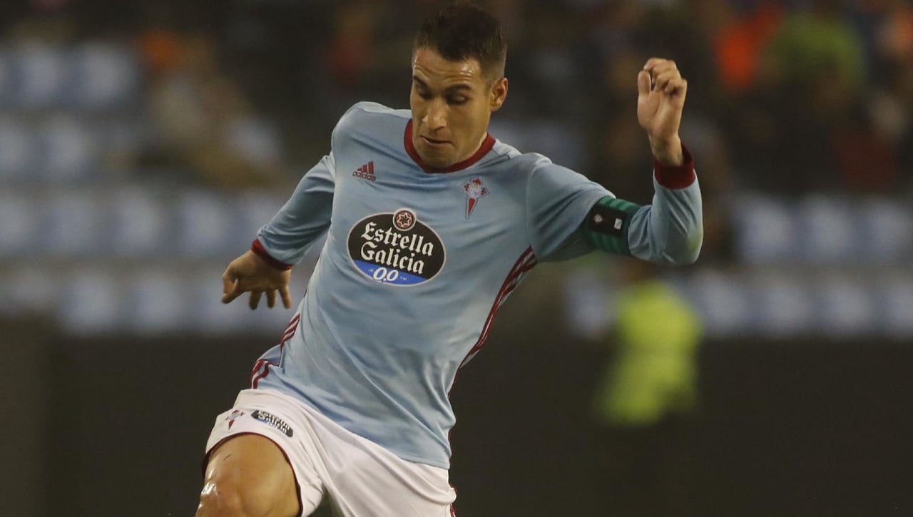 Luís Campos ata al delantero y tiene un problema con Hugo Mallo