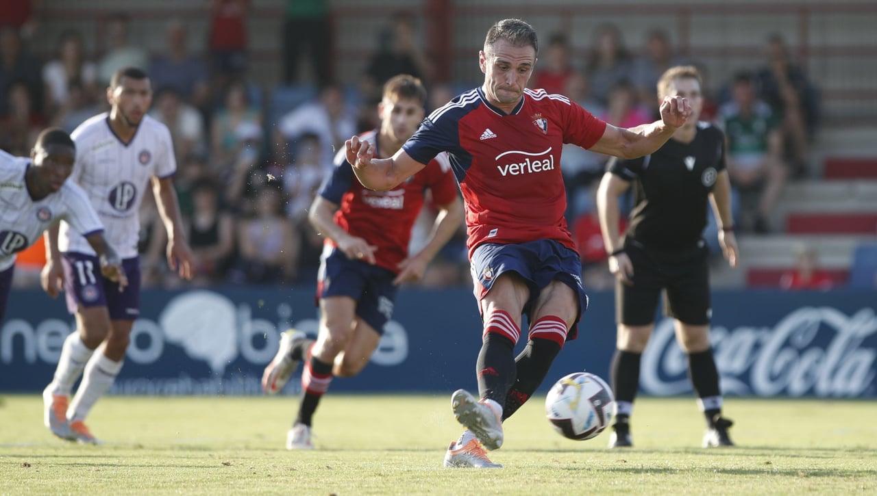 El Osasuna rescata un empate en los últimos instantes frente al Toulouse (3-3)