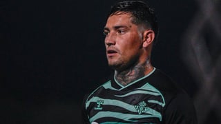 Chimy Ávila provoca dudas al Betis sobre su futuro tras el último pago a Osasuna