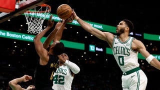 Los Celtics golpean primero a los Cavaliers