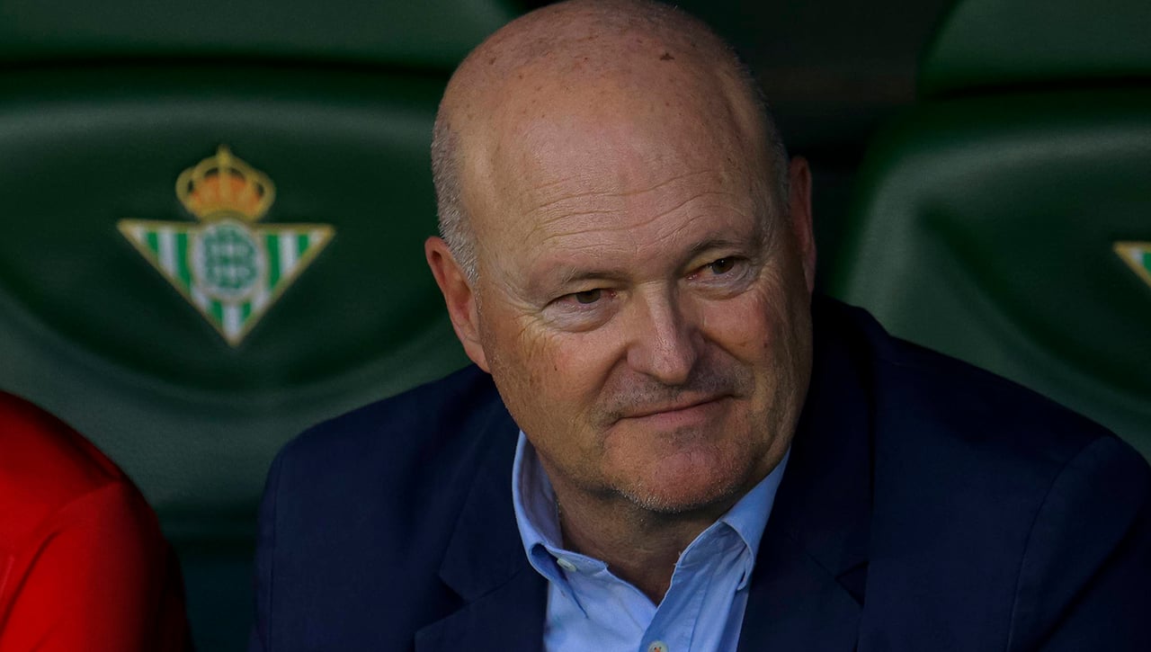 Mel da pistas sobre su futuro en el Almería y celebra que el Betis pidiera la hora   