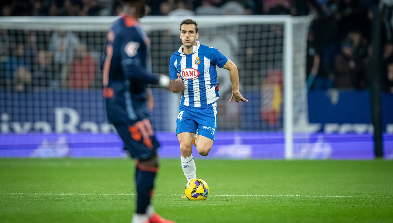 Negociaciones para la llegada libre de Brian Olivan