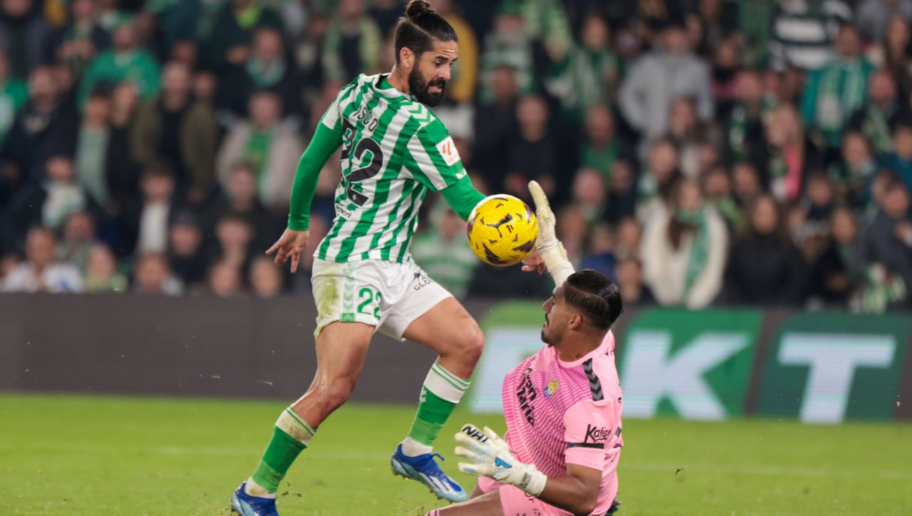 Almería - Betis: Horario, canal y dónde ver en TV y online hoy el partido de LaLiga