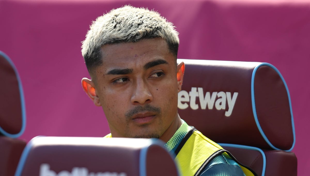 Julián Araujo hace de extra en el culebrón de Carmona y Juanlu