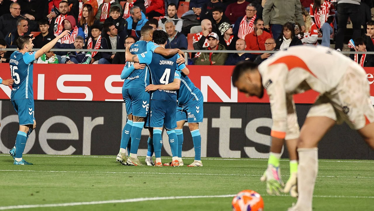 Girona 1-3 Betis: Apabulla y se reengancha a la lucha por la Champions