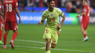 Pedri lanza un mensaje a Flick