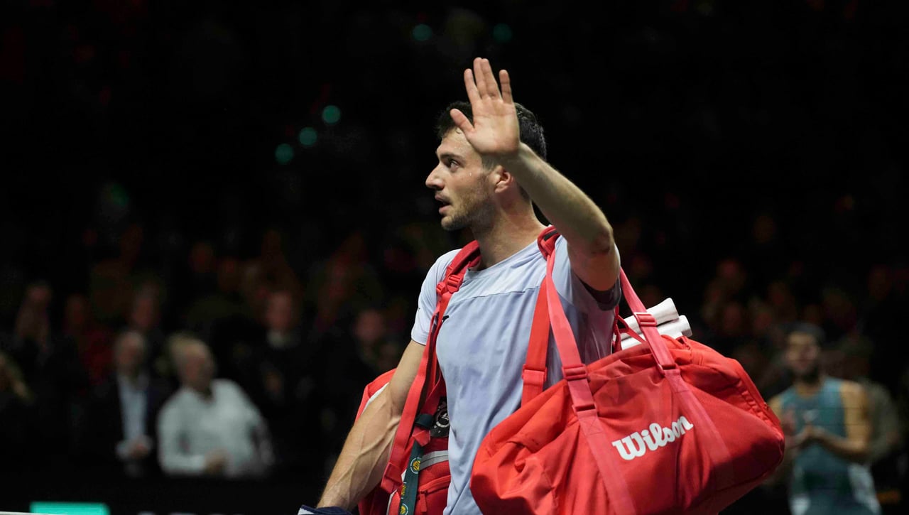 El tenis español recibe el primer golpe en Shanghái