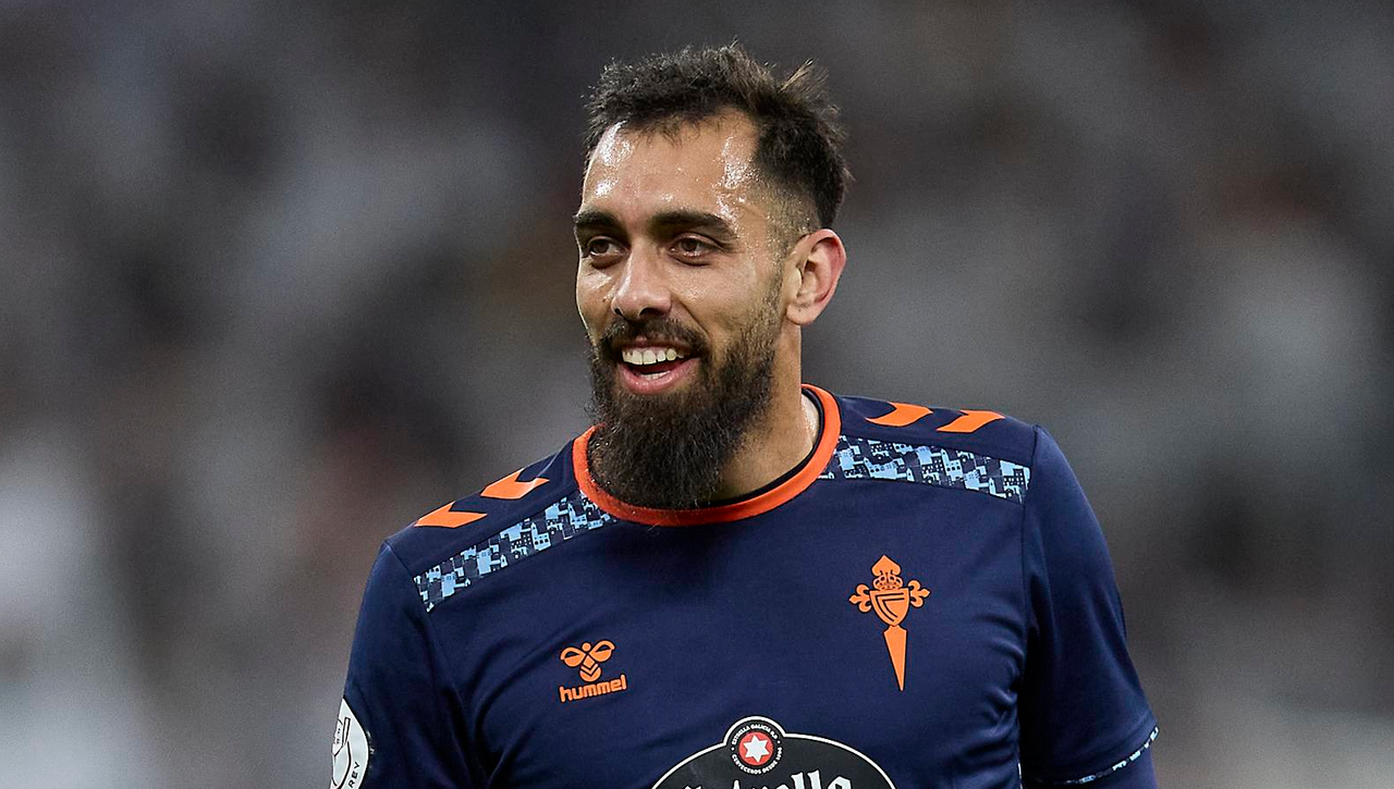 Borja Iglesias no olvida al Real Zaragoza