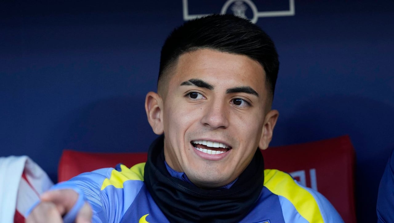 Una opción de verano se abre ante Almada para una posible e inminente salida del Atlético de Madrid: el Benfica de Mourinho se suma a la puja