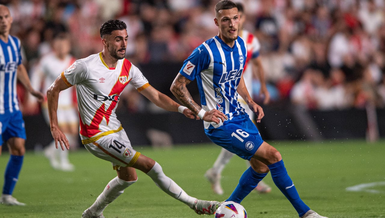 Rafa Marín vuelve a dejarse querer tras rechazar al Betis y se abre un hueco en el Madrid