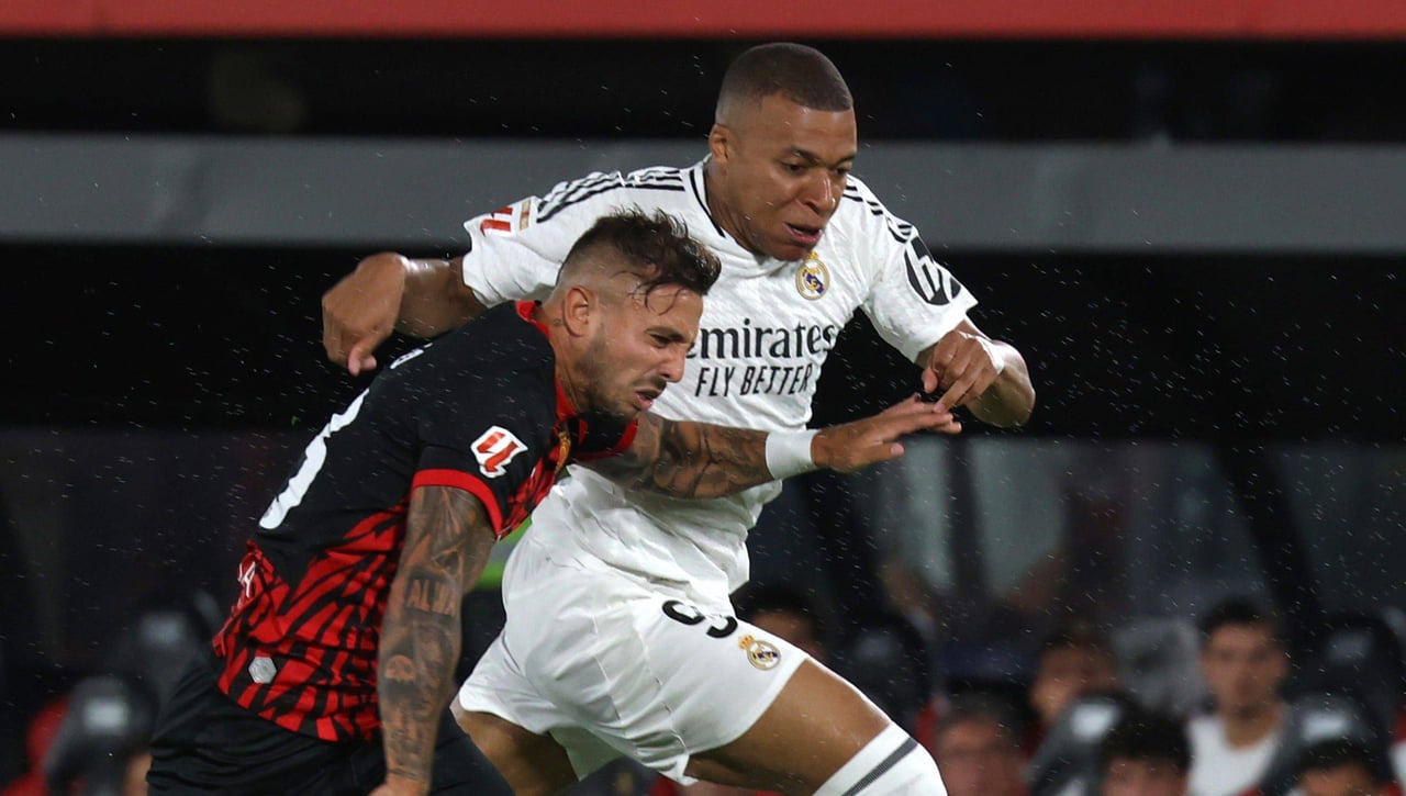 Pablo Maffeo decide sobre una atractiva oferta y el Betis mira de reojo