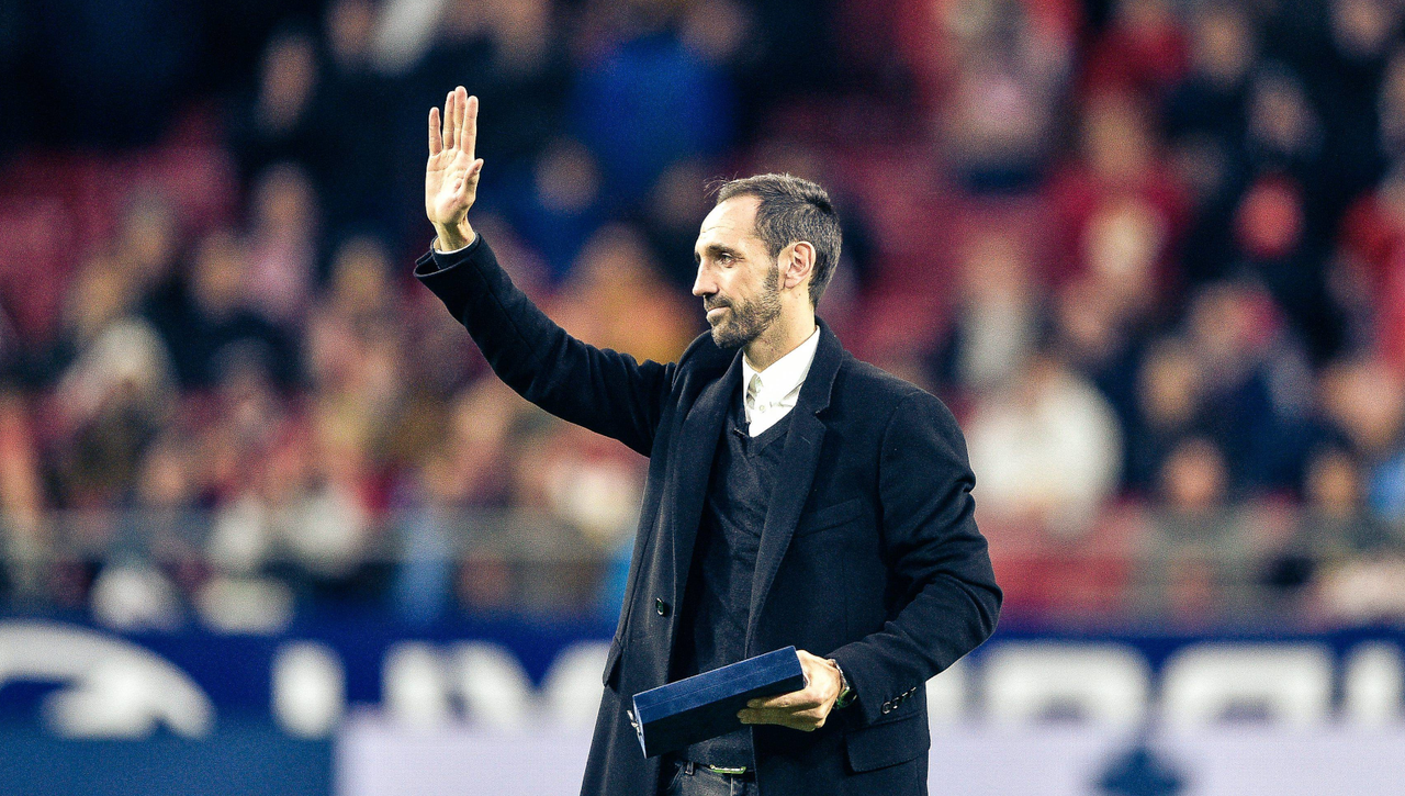 Decide sobre el fichaje de Juanfran Torres