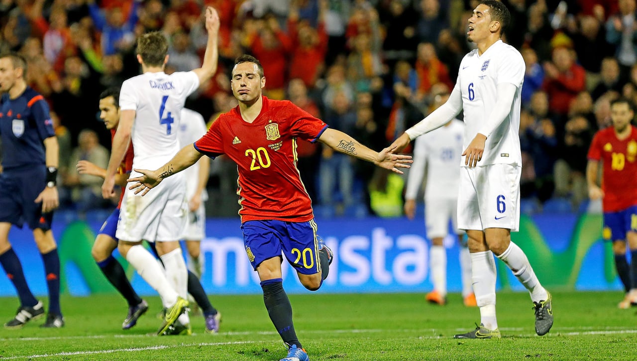 ¿Podría acabar Santi Cazorla en el Real Oviedo?