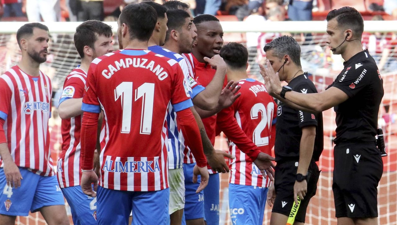 El Sporting cierra un fichaje esperado y se asegura una nueva cesión