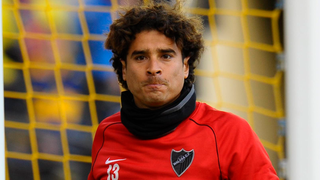 Oferta para el fichaje de Memo Ochoa