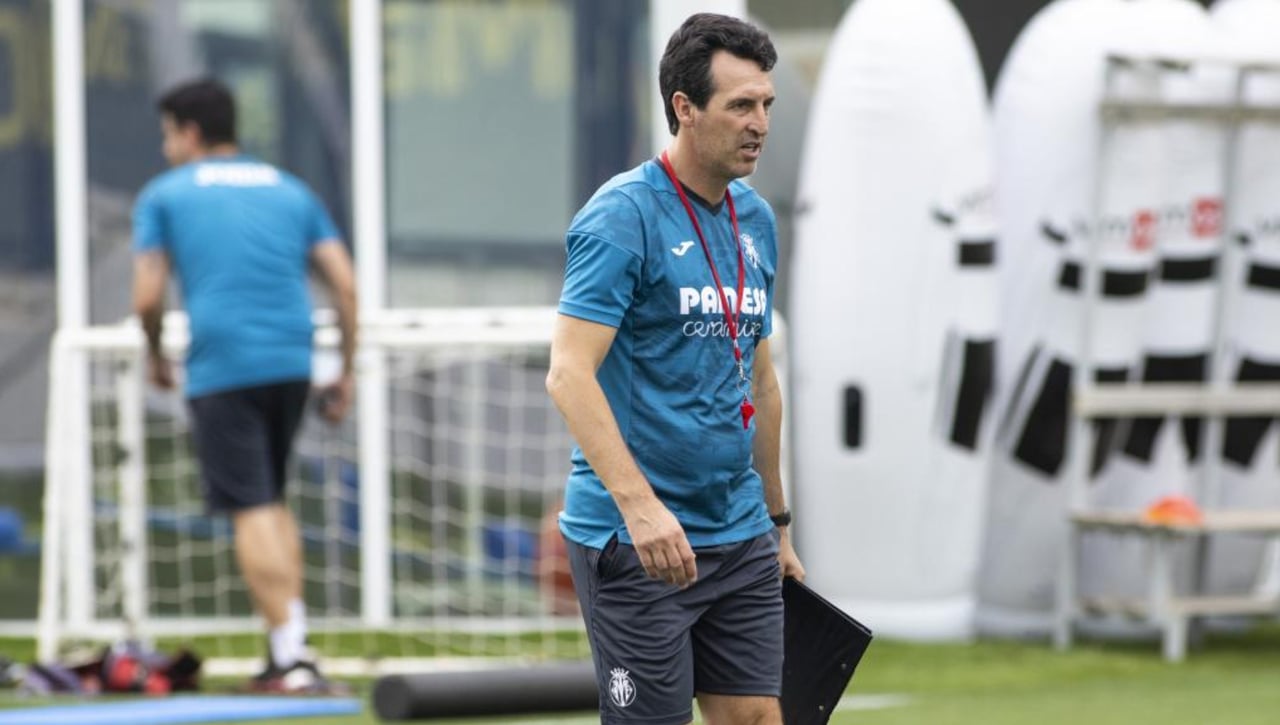 El delantero que podría enfriar el fichaje de Sadiq por el Villarreal