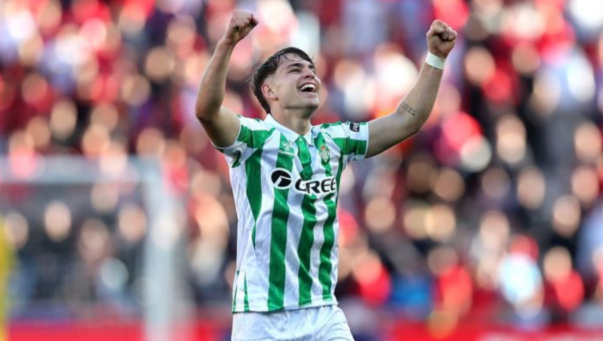 El Betis se reúne con Ángel Ortiz, Mateo Flores y Sergi Altimira