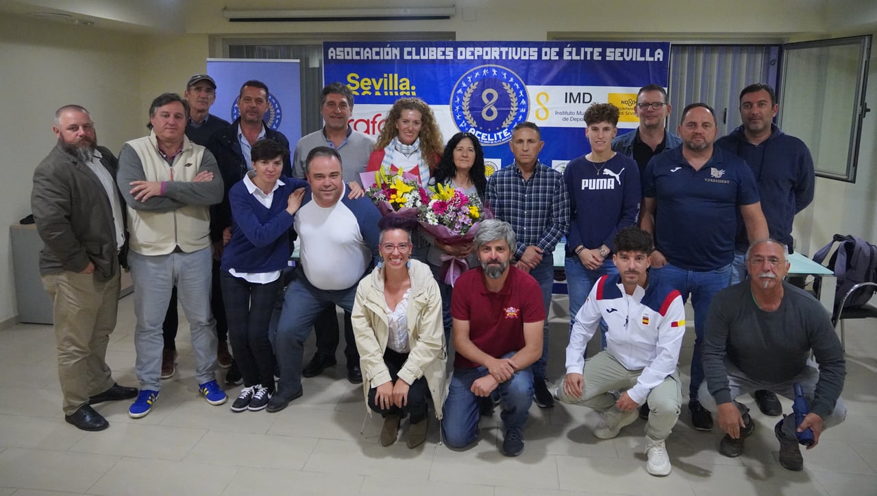 ACELITE presenta la 'Camiseta de Méritos con Empresas'