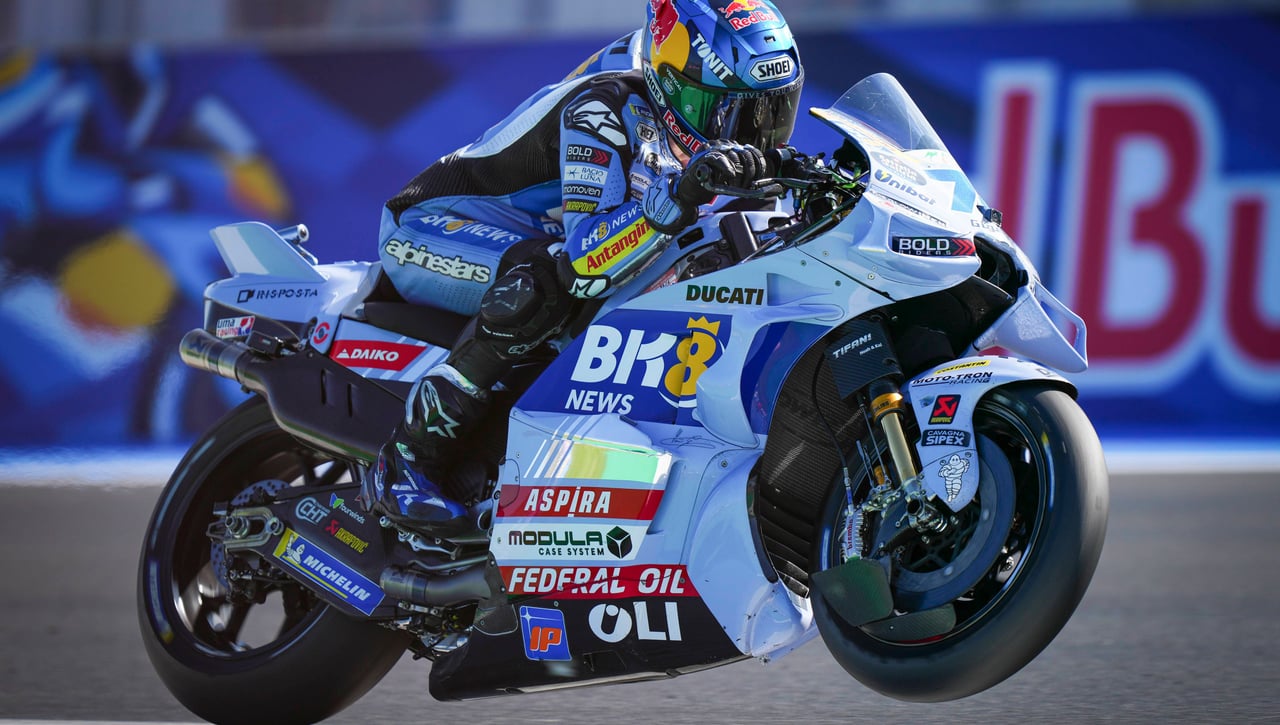 Álex Márquez se cae en Sepang y pone en duda el subcampeonato