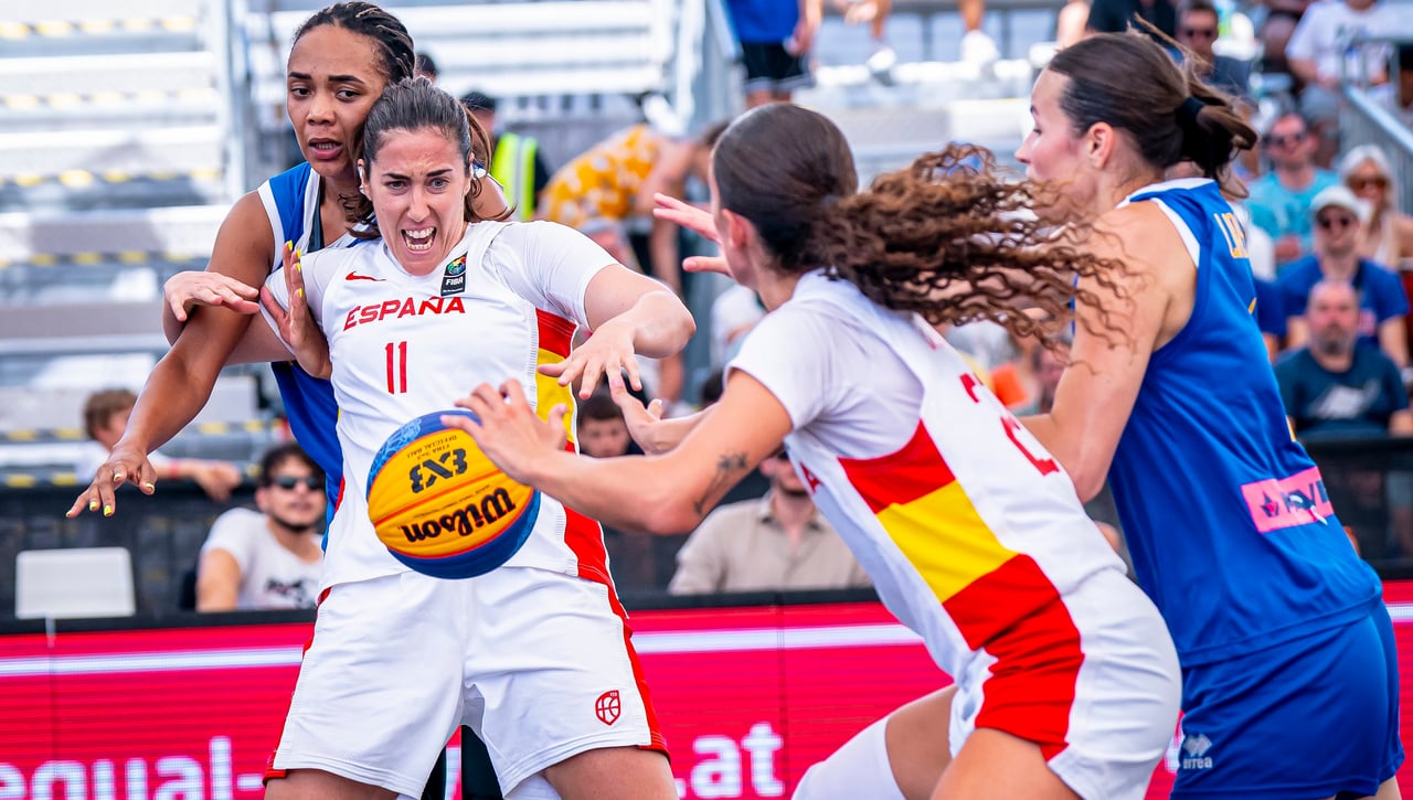 La selección española se pone a un paso de las medallas