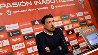 El Albacete renueva a su jefe en el mercado de fichajes