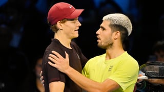 Carlos Alcaraz y Sinner reciben el primer aviso para el Open de Australia