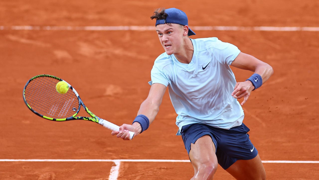 Ruud se agarra a la pista y la lluvia pone patas arriba Roland Garros