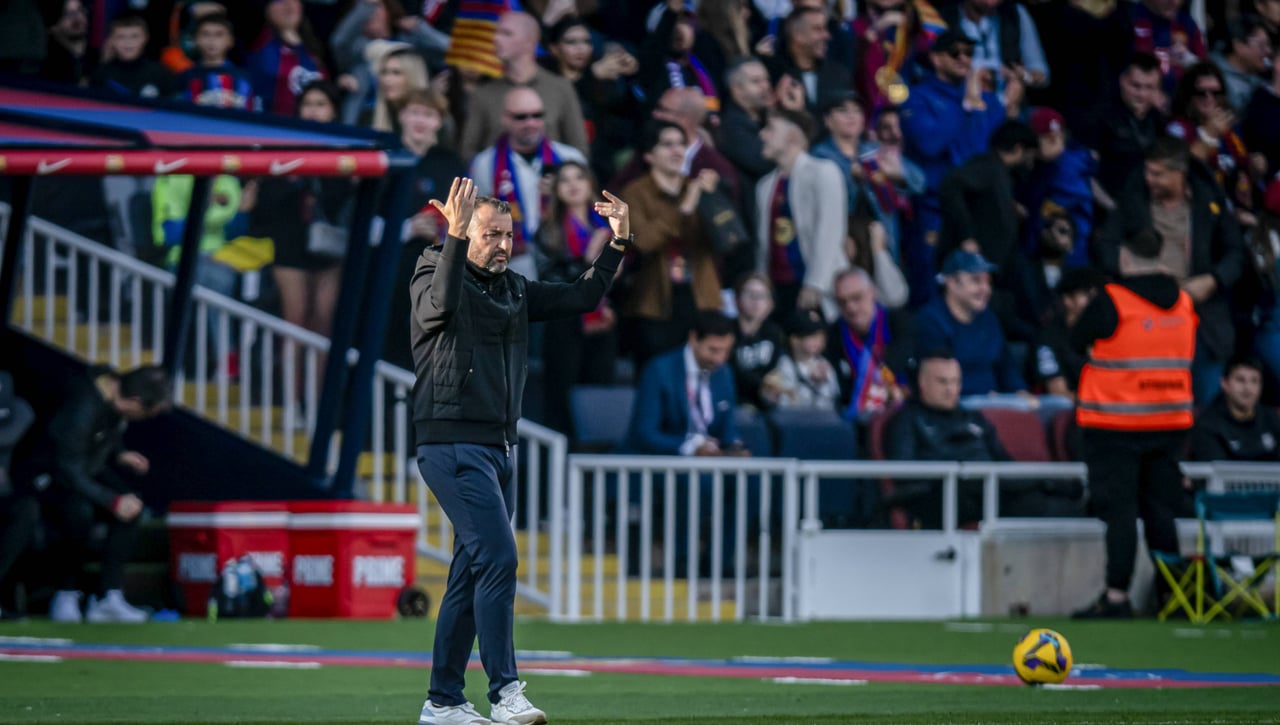 La victoria contra el Barcelona encumbra a Diego Martínez