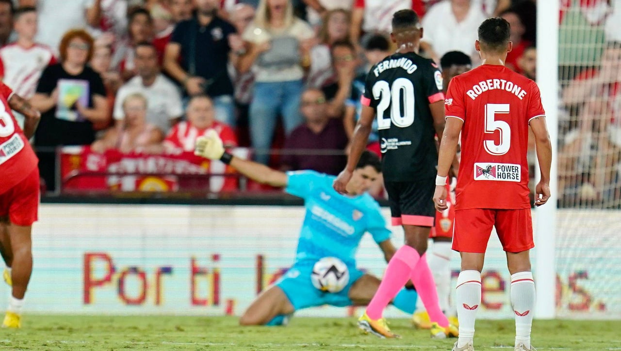 Almería - Sevilla: Horario, canal y dónde ver en TV y seguir online hoy el partido de LaLiga EA Sports