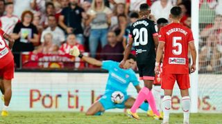 Almería - Sevilla: Horario, canal y dónde ver en TV y seguir online hoy el partido de LaLiga EA Sports