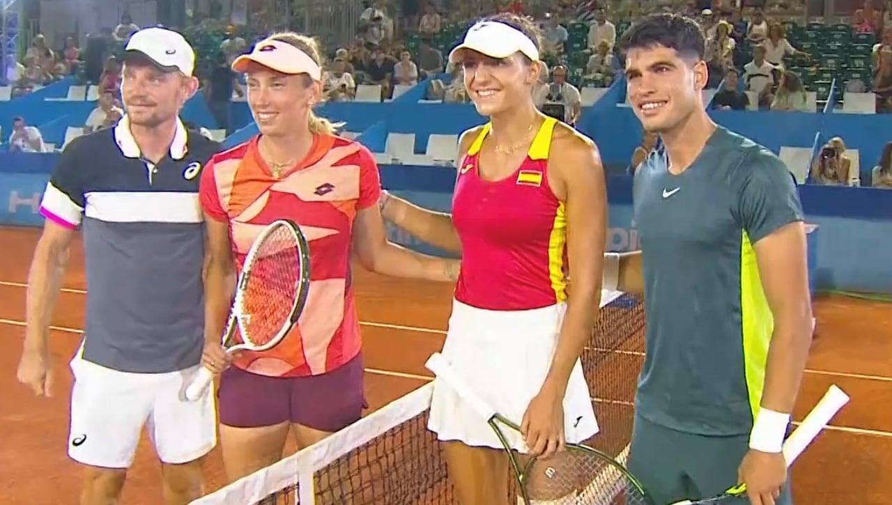 Alcaraz y Masarova pierden el dobles y España se queda contra las cuerdas