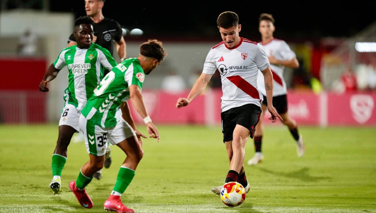 Sevilla Atlético 1-0 Betis Deportivo: Lulo Dasilva decanta el 'Derbi chico'