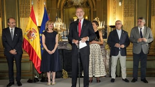 Los Reyes de España reciben a los deportistas olímpicos en París