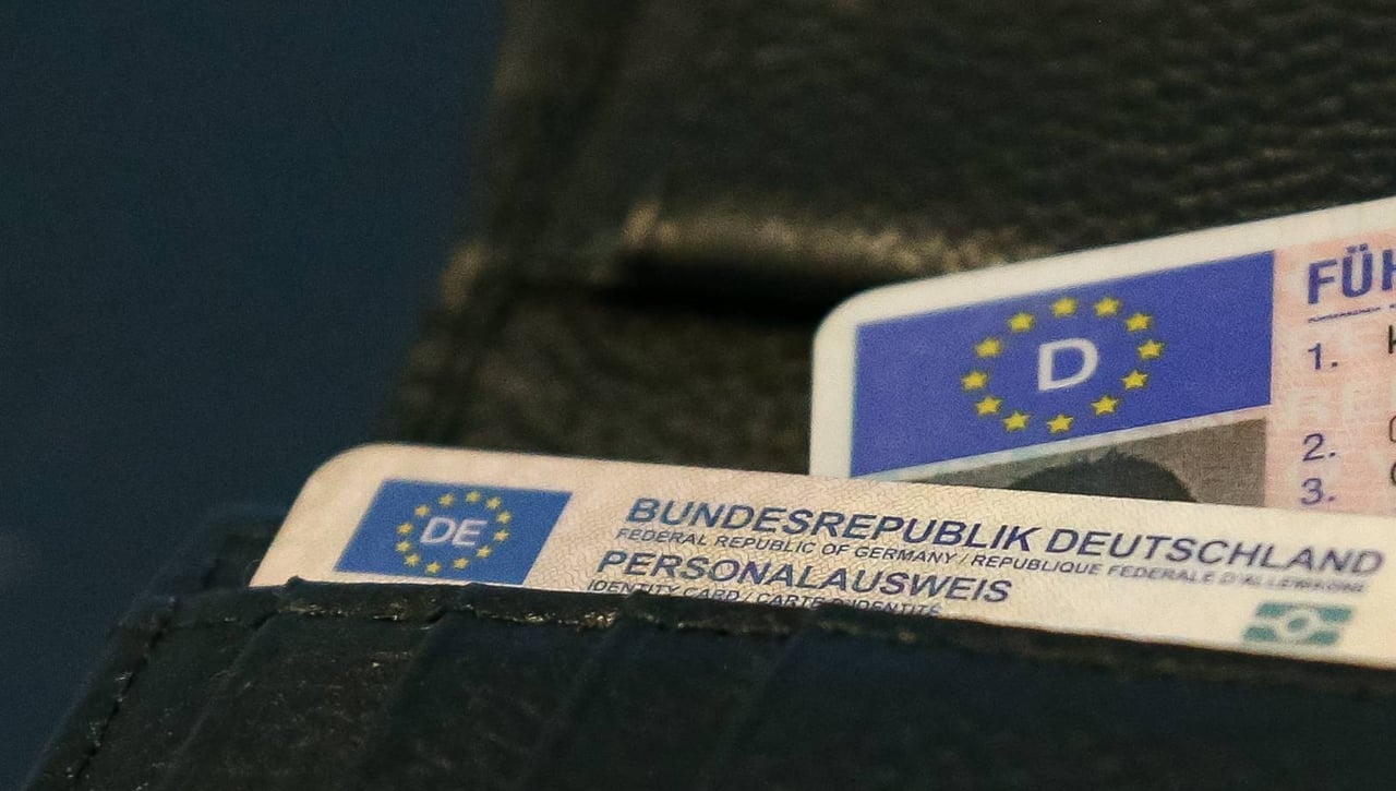 Nunca compartas estos datos de tu DNI: te pueden suplantar la identidad