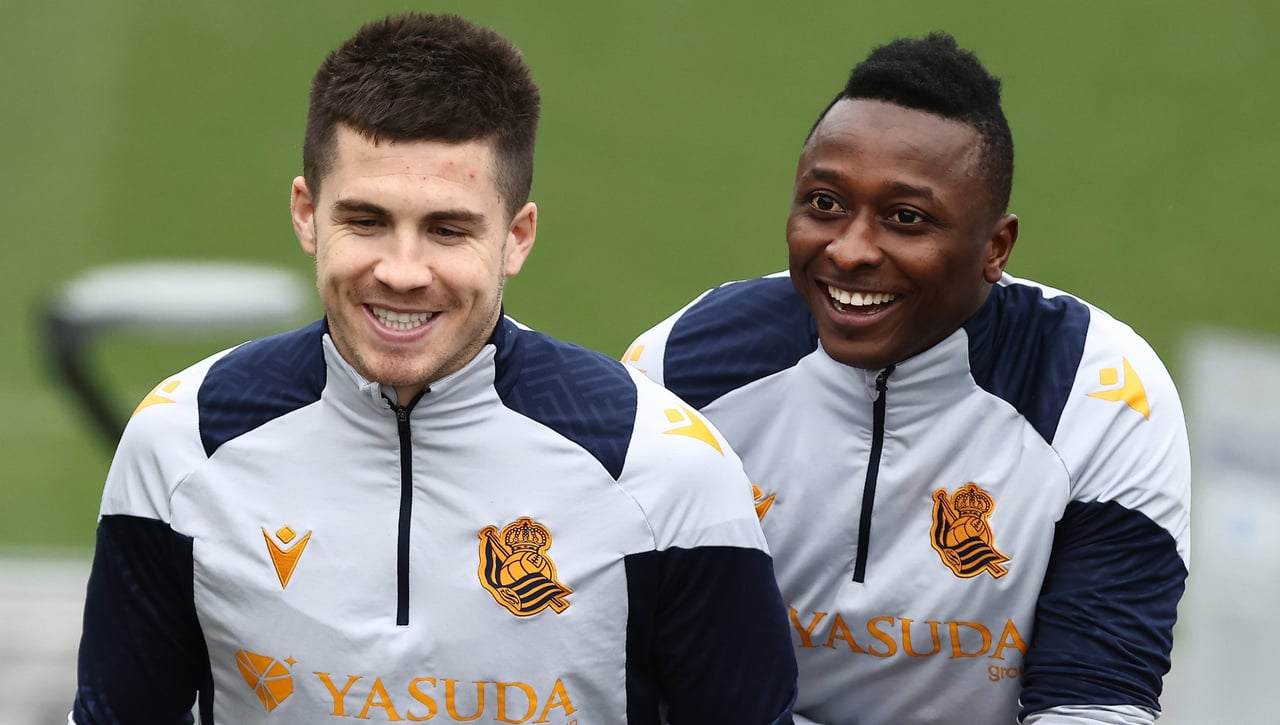 La Real Sociedad se aprovecha del despiste de Nigeria con Sadiq