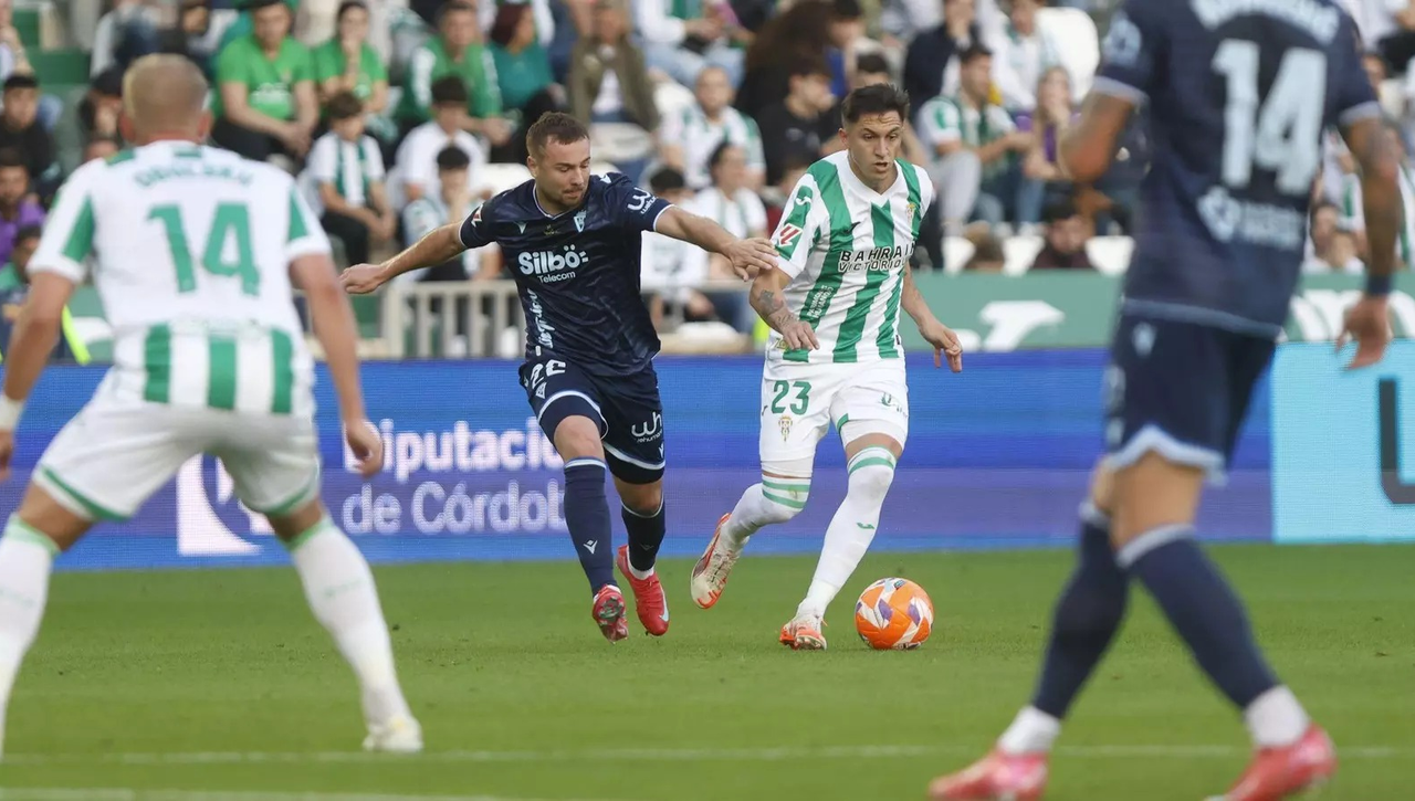 Córdoba 4-2 Cádiz: el Córdoba se permite soñar