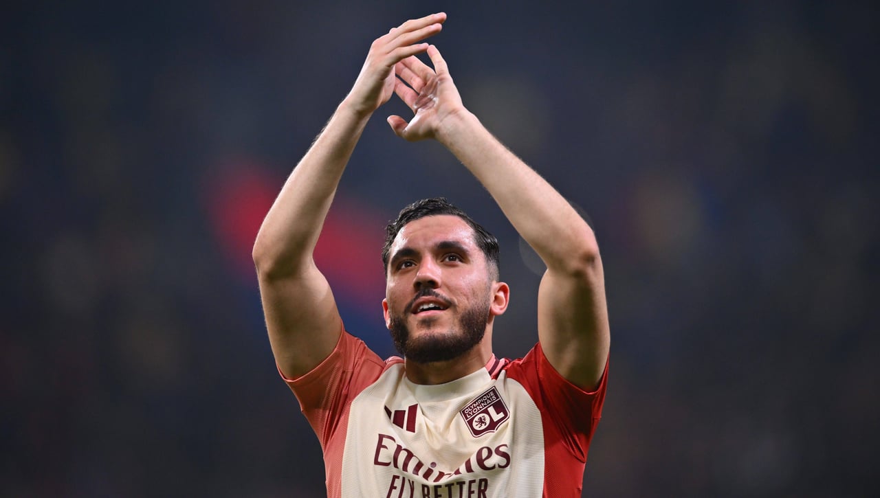 Rayan Cherki no seguirá en Lyon y la Premier League llama a su puerta