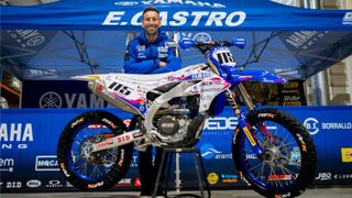 Carlos Campano presenta su nueva moto para luchar por el título de MX1