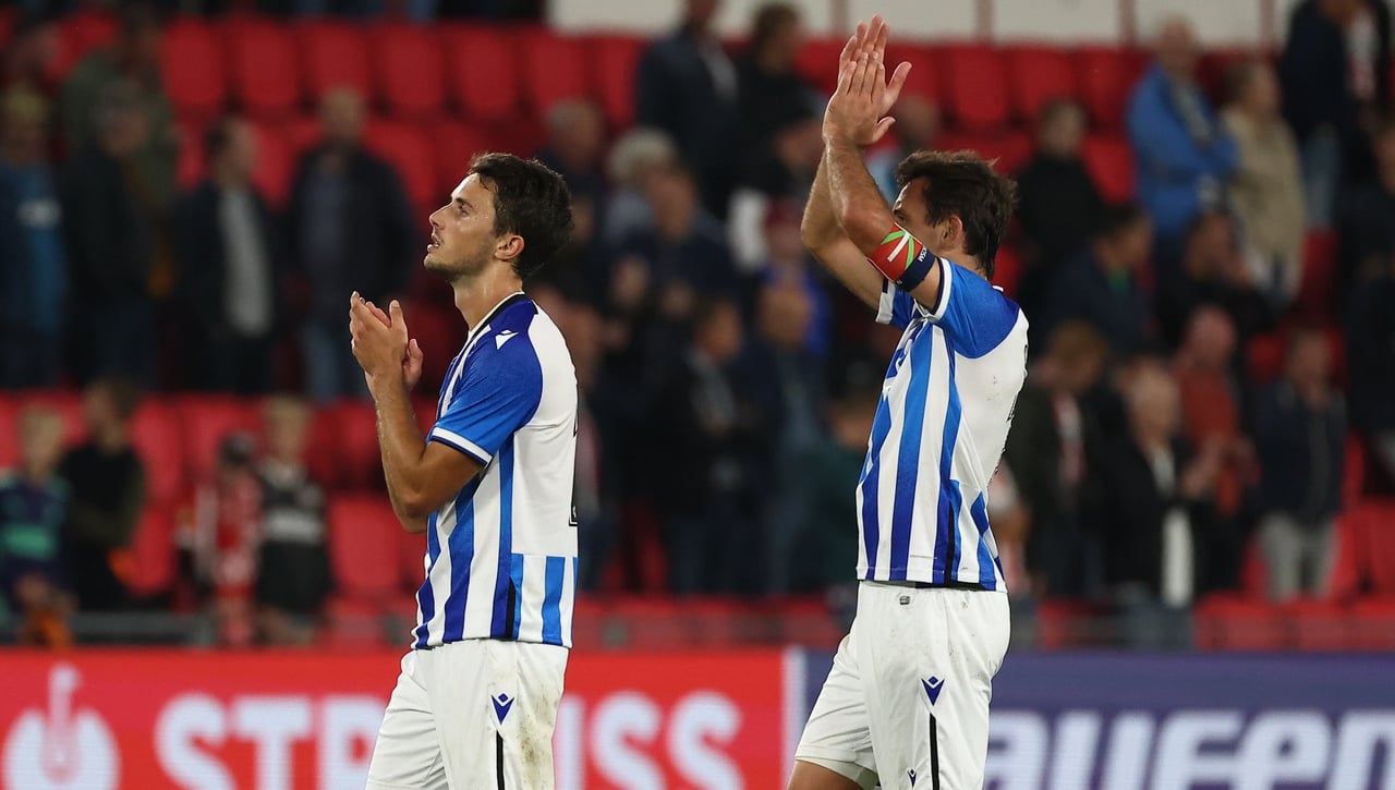 El dardo de Oyarzabal a un periodista por el estado de su rodilla