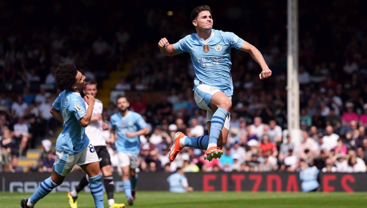 Julián Álvarez ya es nuevo jugador del Atlético