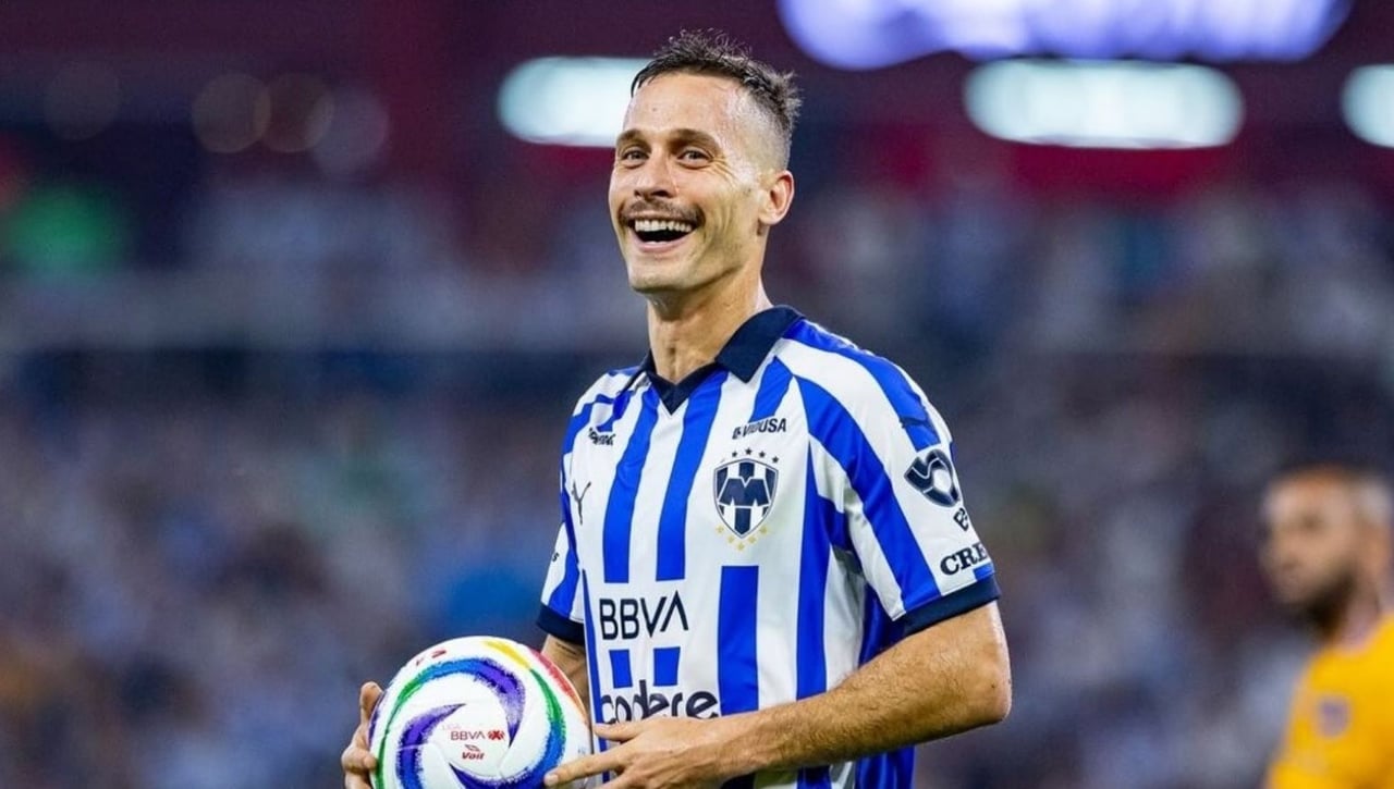 Sergio Canales muestra su cariño al Real Betis