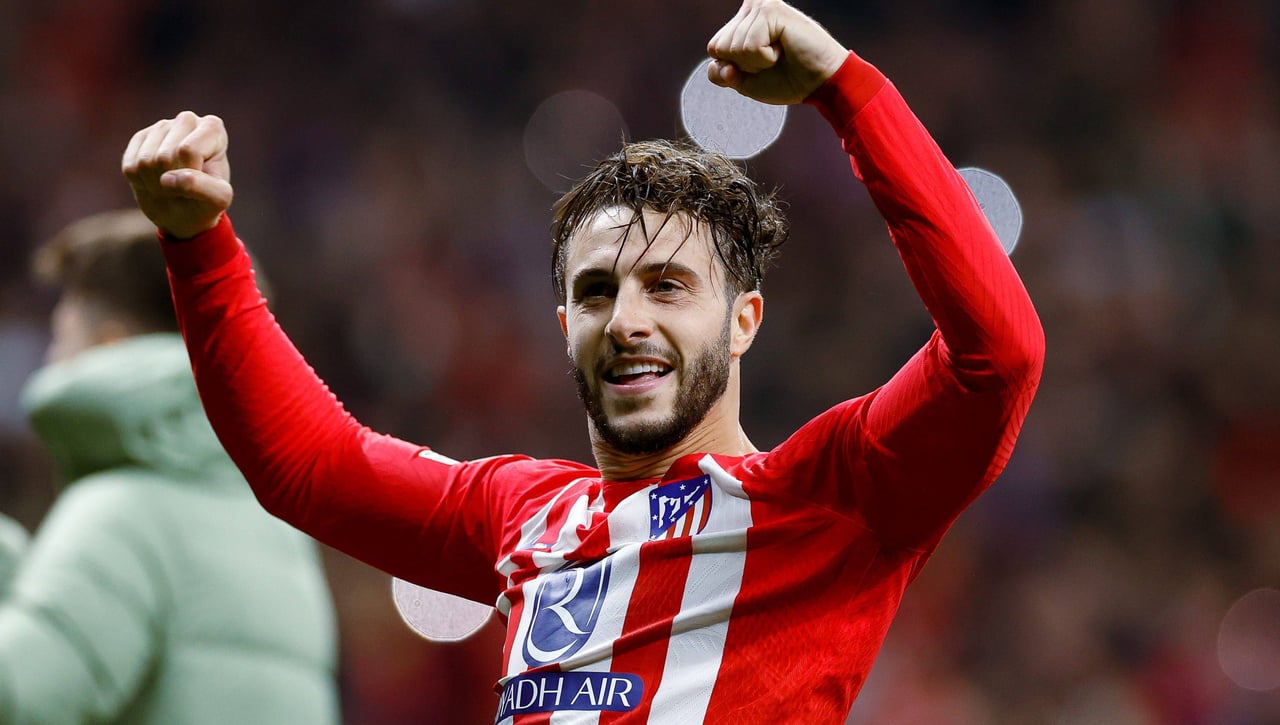 Un equipo italiano se adelanta al Barcelona en la lucha por Mario Hermoso