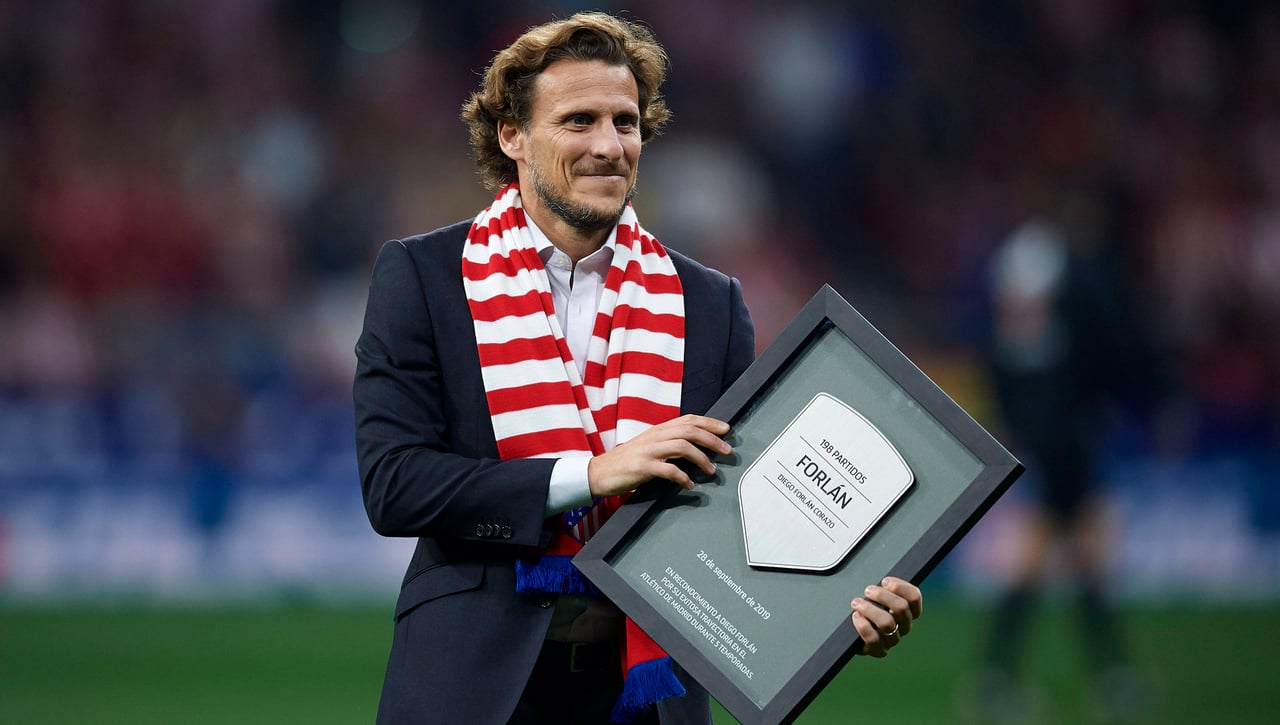 Grave susto para Diego Forlán que está hospitalizado