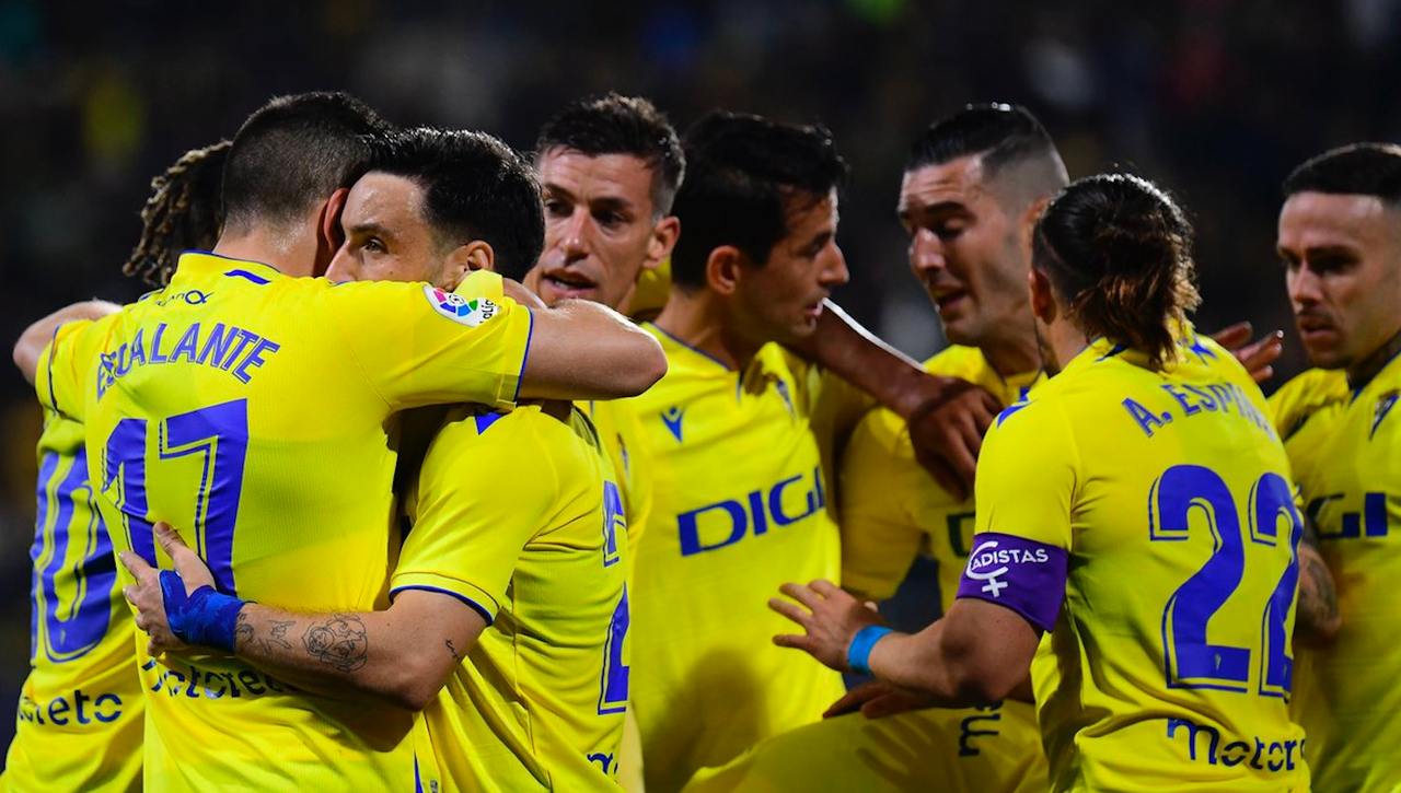 Temores en el Cádiz tras anunciar el nombre del árbitro para su visita al Villamarín