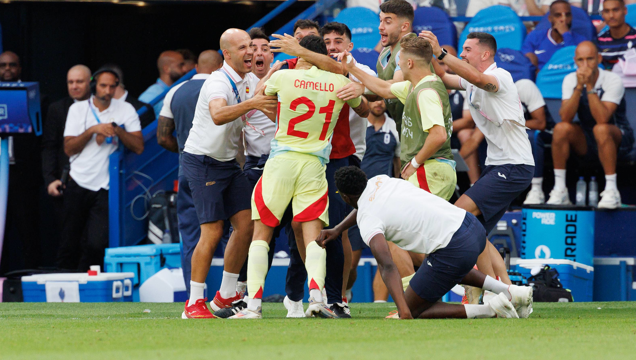 Francia 3-5 España: Camello vale oro en París