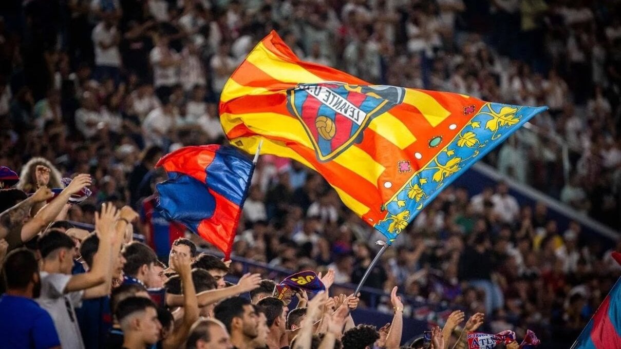 Himno del Levante: historia y letra del himno del equipo granota